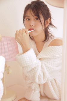 《波多野结衣之公之淫